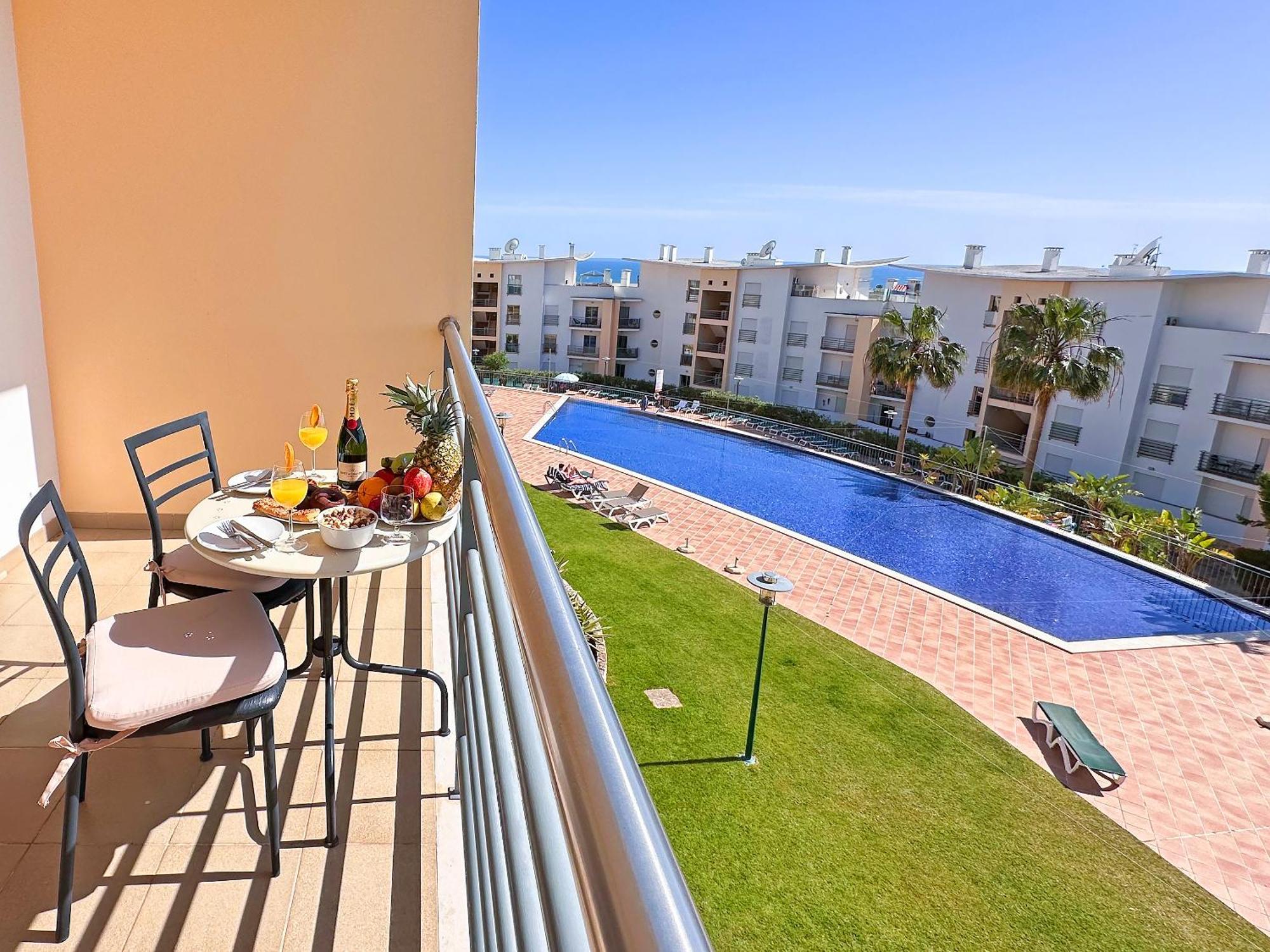 Modern Ocean, Garden & Pool View Condo By Becherish 알부페이라 외부 사진